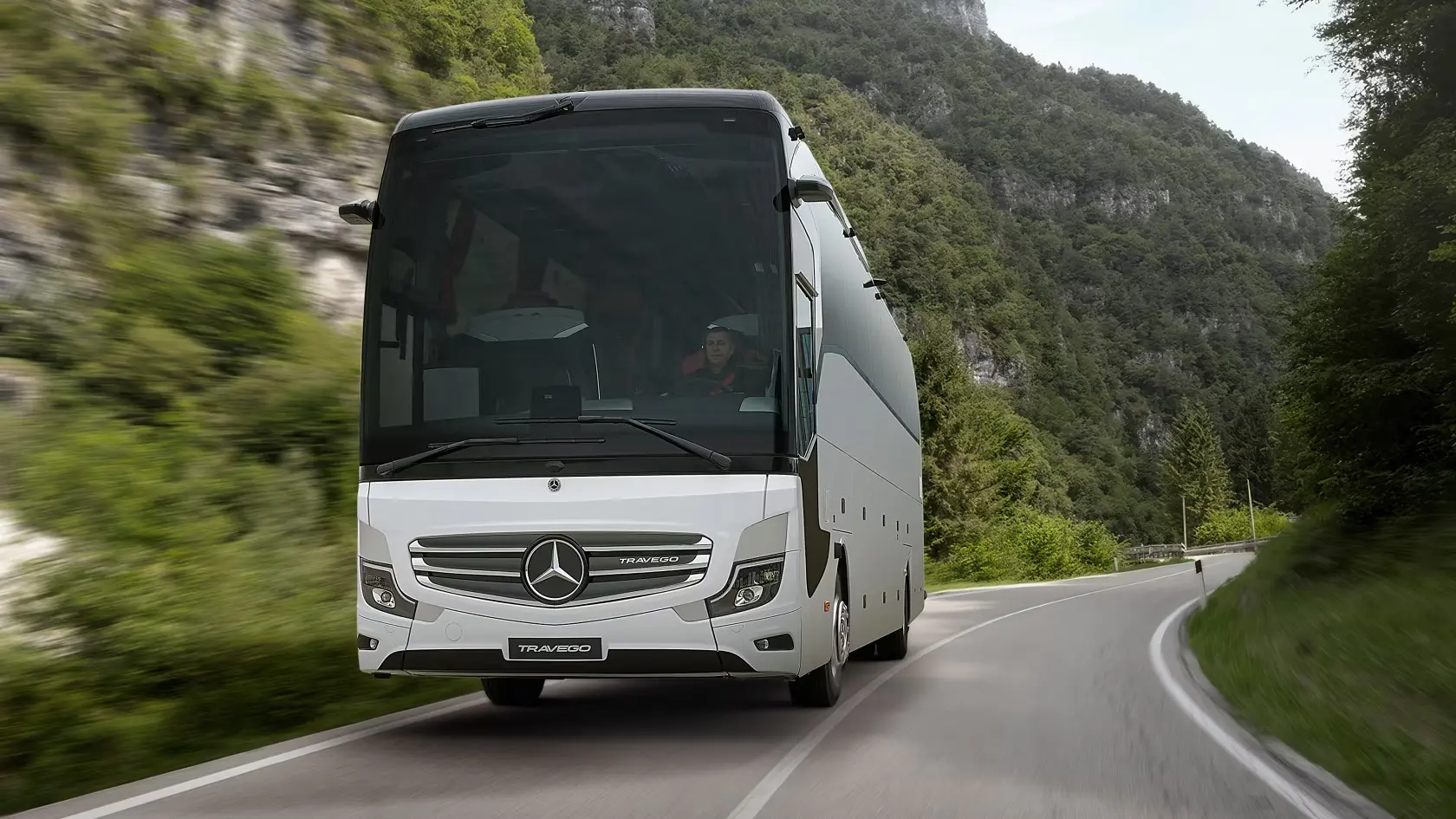 Mercedes-Benz Travego 46