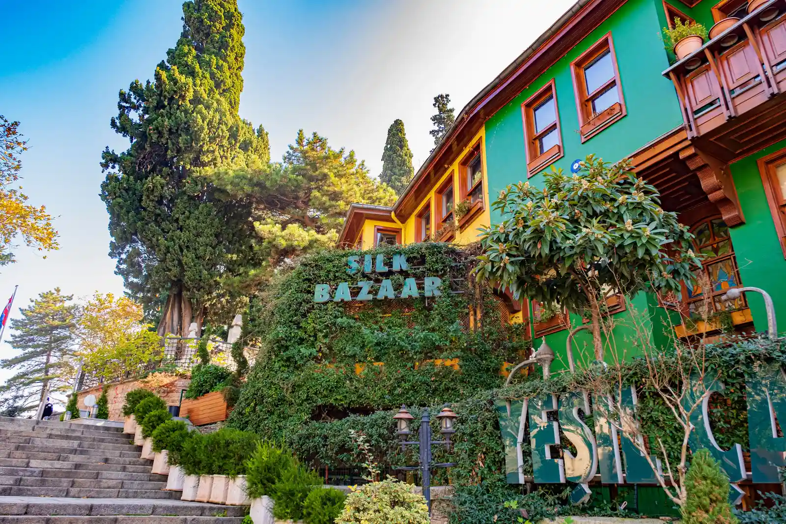 Bursa Tura