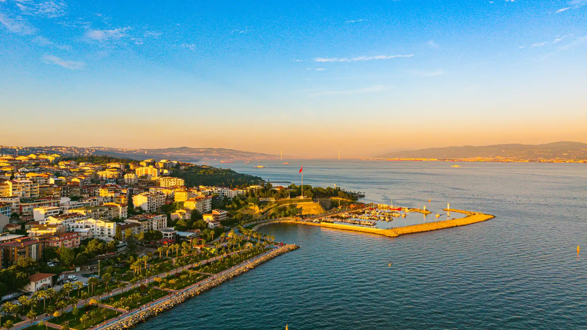 Yalova Tura